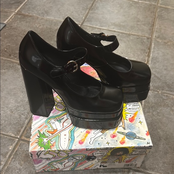 Jeffrey Campbell Black Platform Mary Janes - Picture 1 of 6